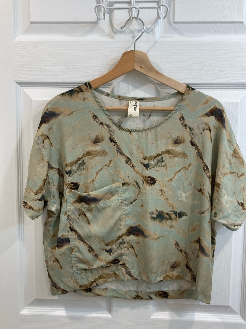 Eve Gravel Seafoam Marble-Print Short Sleeve Tee
